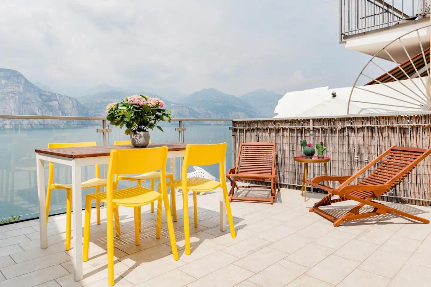 Ca De L'Angelon Lejlighedshotel Brenzone sul Garda Eksteriør billede