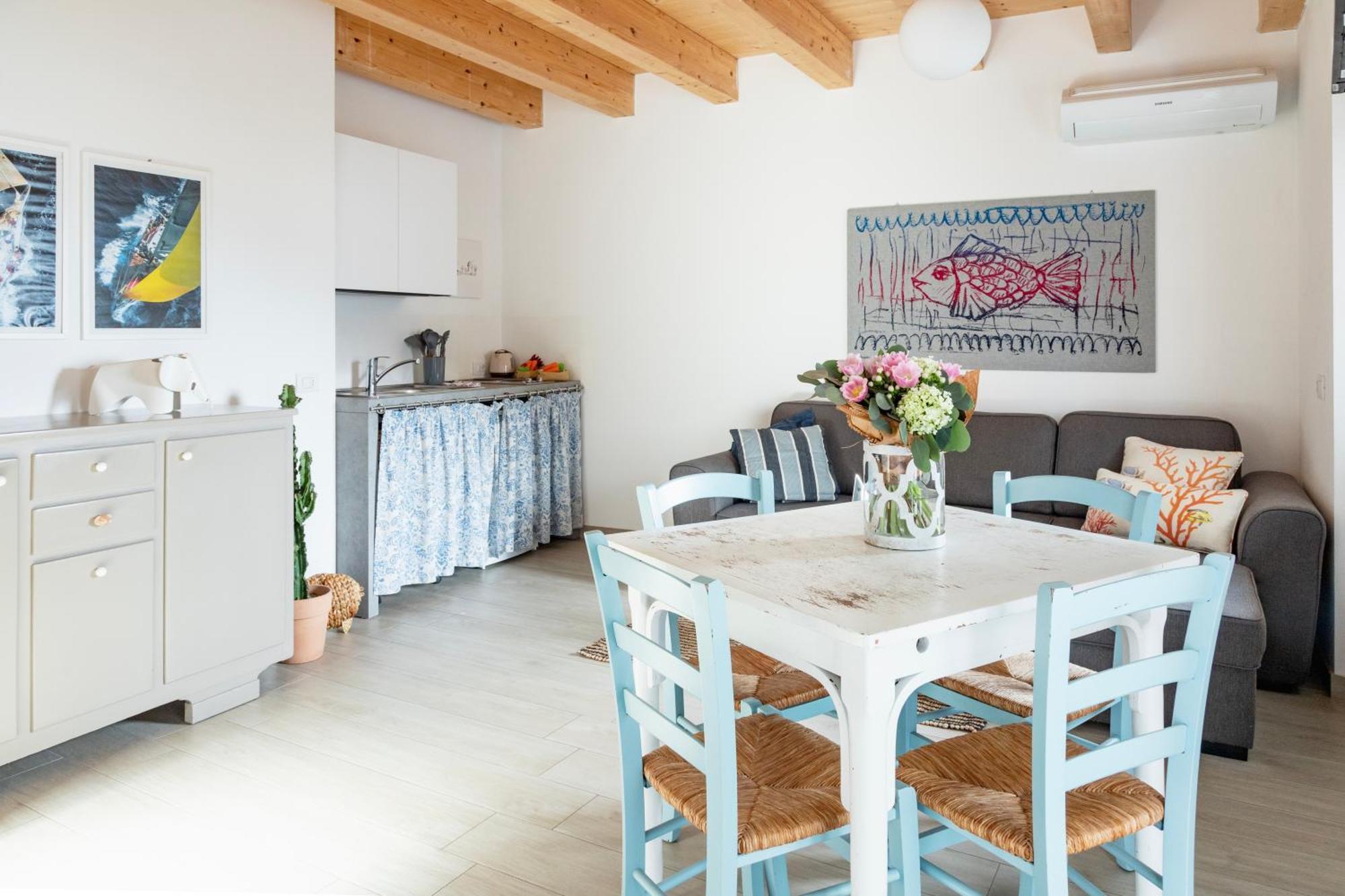 Ca De L'Angelon Lejlighedshotel Brenzone sul Garda Værelse billede