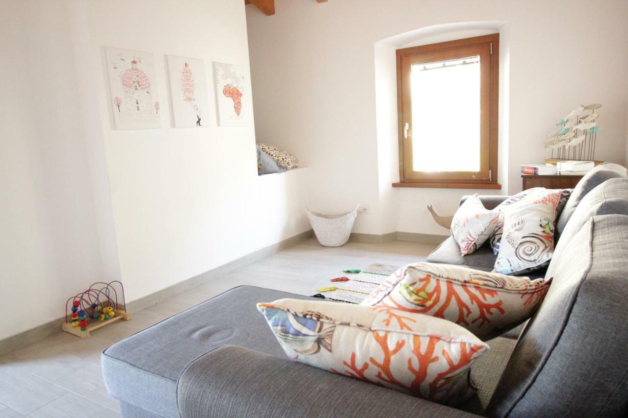 Ca De L'Angelon Lejlighedshotel Brenzone sul Garda Eksteriør billede