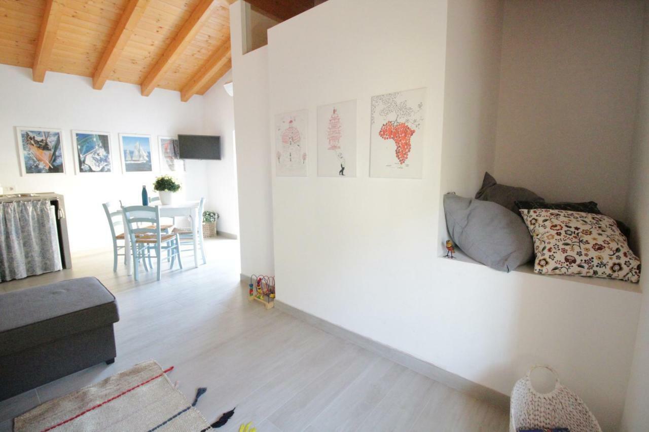 Ca De L'Angelon Lejlighedshotel Brenzone sul Garda Eksteriør billede