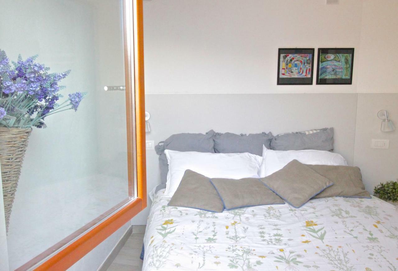 Ca De L'Angelon Lejlighedshotel Brenzone sul Garda Eksteriør billede
