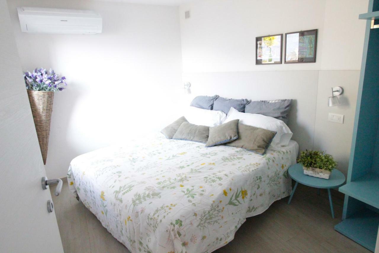 Ca De L'Angelon Lejlighedshotel Brenzone sul Garda Eksteriør billede
